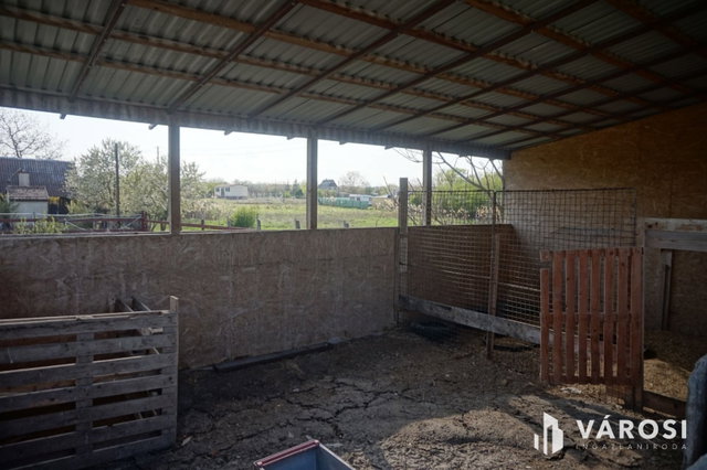 Eladó mezogazdasagi ingatlan, Kunpeszéren 10.5 M Ft, 1+1 szobás