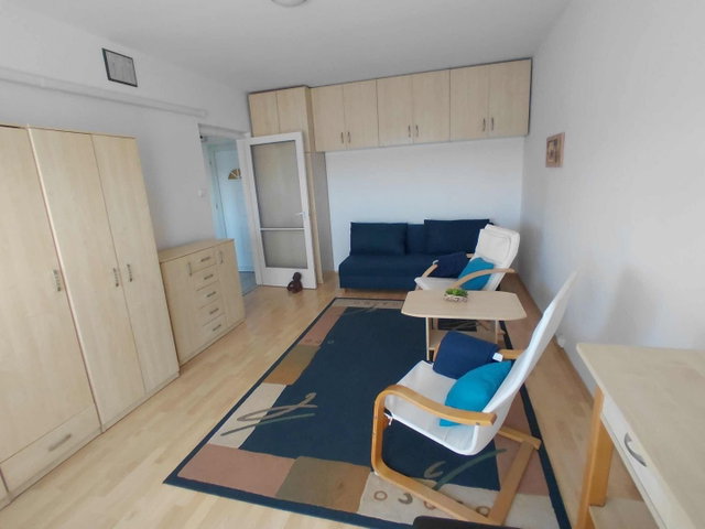 Kiadó panellakás, albérlet, Debrecenben 190 E Ft / hó, 2 szobás