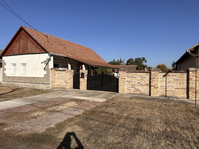 Eladó családi ház, Mezőberényben 17.99 M Ft, 3 szobás