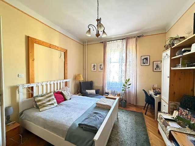 Eladó téglalakás, Budapesten, VIII. kerületben, Corvin közben