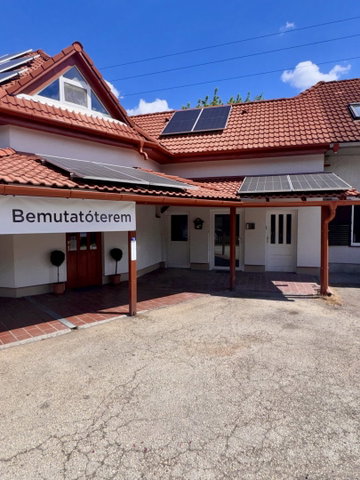 Kiadó iroda, Székesfehérvárott, Sárkeresztúri úton, 1 szobás