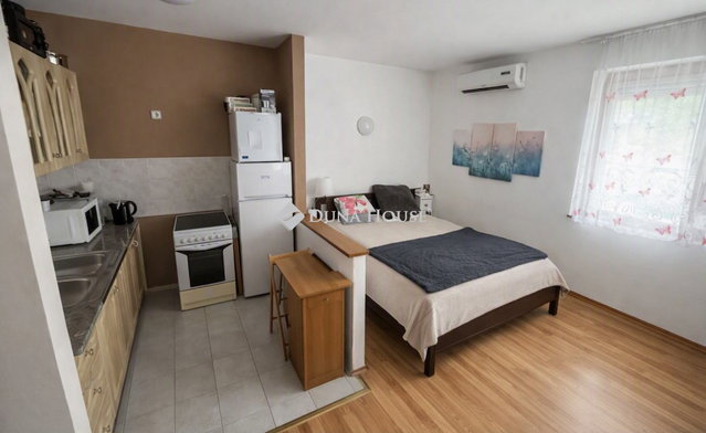 Eladó téglalakás, Kecskeméten 35 M Ft, 1 szobás