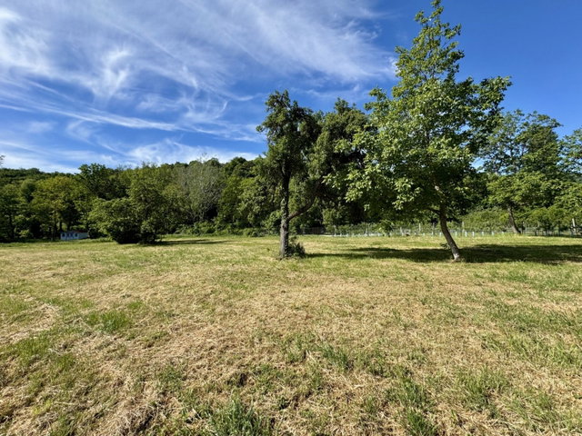 Eladó telek, Lesencefaluban 17.9 M Ft / költözzbe.hu