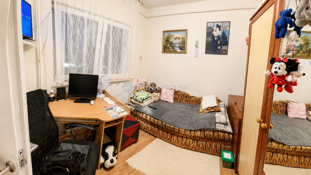 Eladó családi ház, Halászin 94 M Ft, 4 szobás