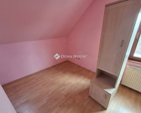 Eladó családi ház, Ráckevén 42.9 M Ft, 4 szobás