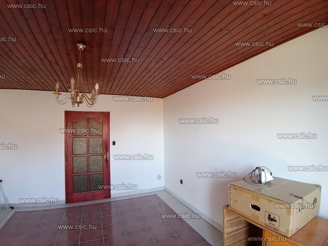 Eladó családi ház, Budapesten, XVI. kerületben 149.9 M Ft