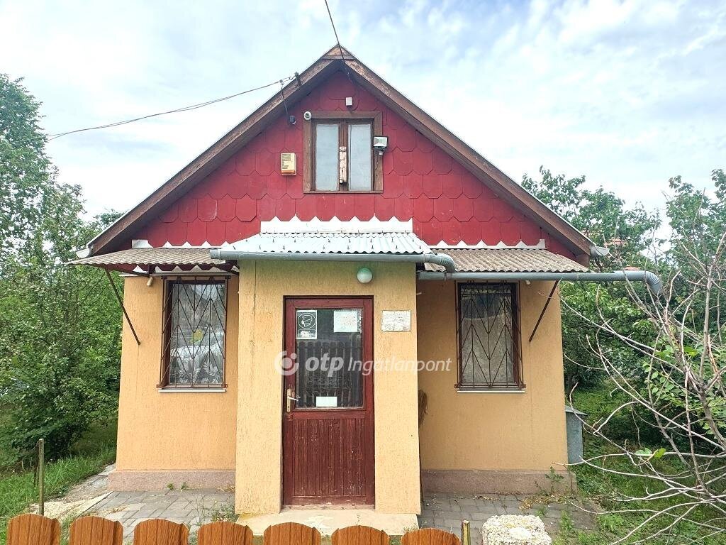 1 bed · 34m² · 8.000.000 ft
