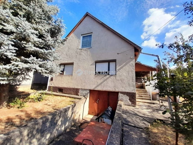 Eladó családi ház, Budapesten, XVII. kerületben 83.5 M Ft