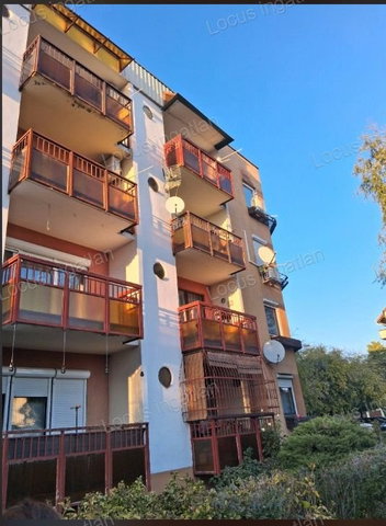 Eladó téglalakás, Törökszentmiklóson 22.9 M Ft, 1 szobás