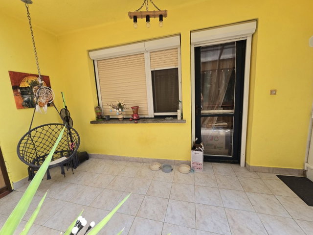 Eladó családi ház, Dombóváron 36 M Ft, 3 szobás