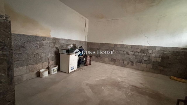 Eladó családi ház, Novajidrányon 10.5 M Ft, 2 szobás