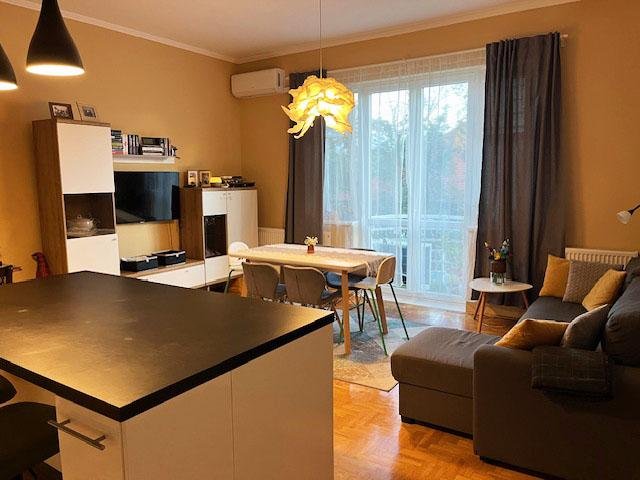 Eladó téglalakás, Komáromban 60 M Ft, 3+1 szobás