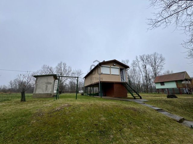 Eladó nyaraló, Muraszemenyén 24.5 M Ft, 1 szobás