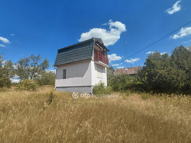 Eladó nyaraló, Hatvanban 17.3 M Ft, 1 szobás