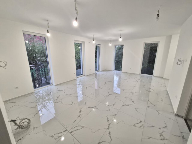 Eladó családi ház, Érden 129.9 M Ft, 4 szobás