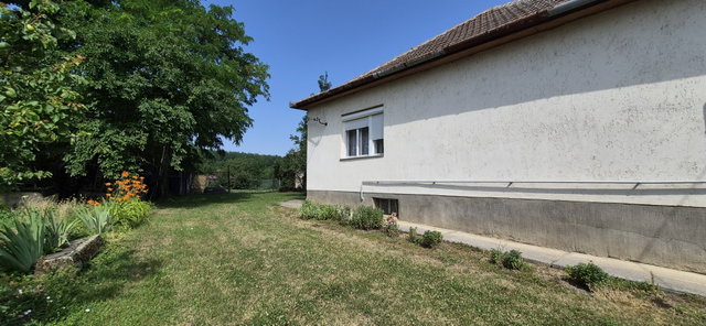 Eladó családi ház, Bőcsön 33.9 M Ft, 3 szobás