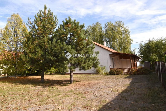 Eladó családi ház, Nagykozáron, Nyírfa utcában 84.9 M Ft