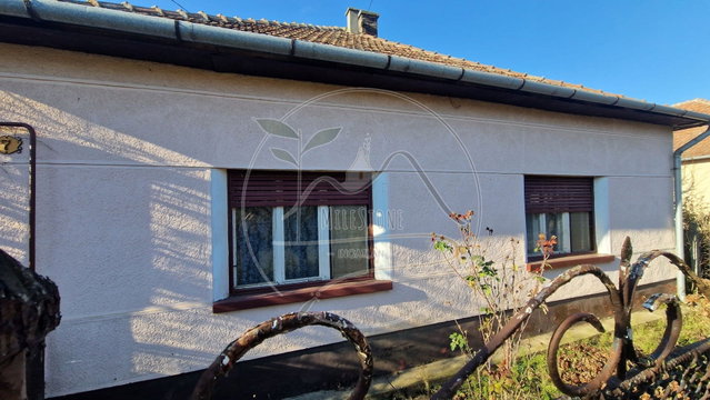 Eladó családi ház, Újkígyóson 17.8 M Ft, 3 szobás