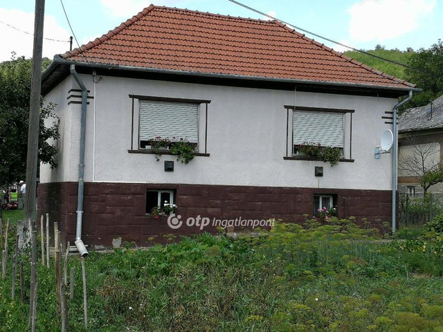 Eladó családi ház, Szentdomonkoson 11.99 M Ft, 2 szobás