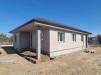 Eladó családi ház, Ságváron 89.9 M Ft, 4 szobás