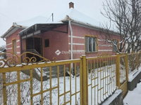 Eladó családi ház, Poroszlón 20 M Ft, 3 szobás