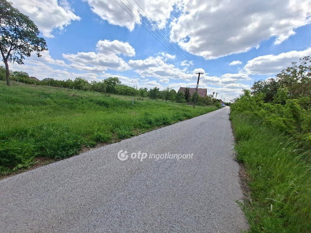 Eladó telek, Szakáldon 3.95 M Ft / költözzbe.hu