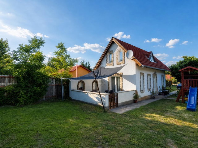 Eladó családi ház, Kecskeméten 79 M Ft, 3 szobás