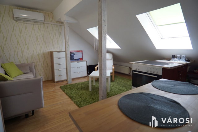 Eladó téglalakás, Nagykanizsán 19.9 M Ft, 1 szobás