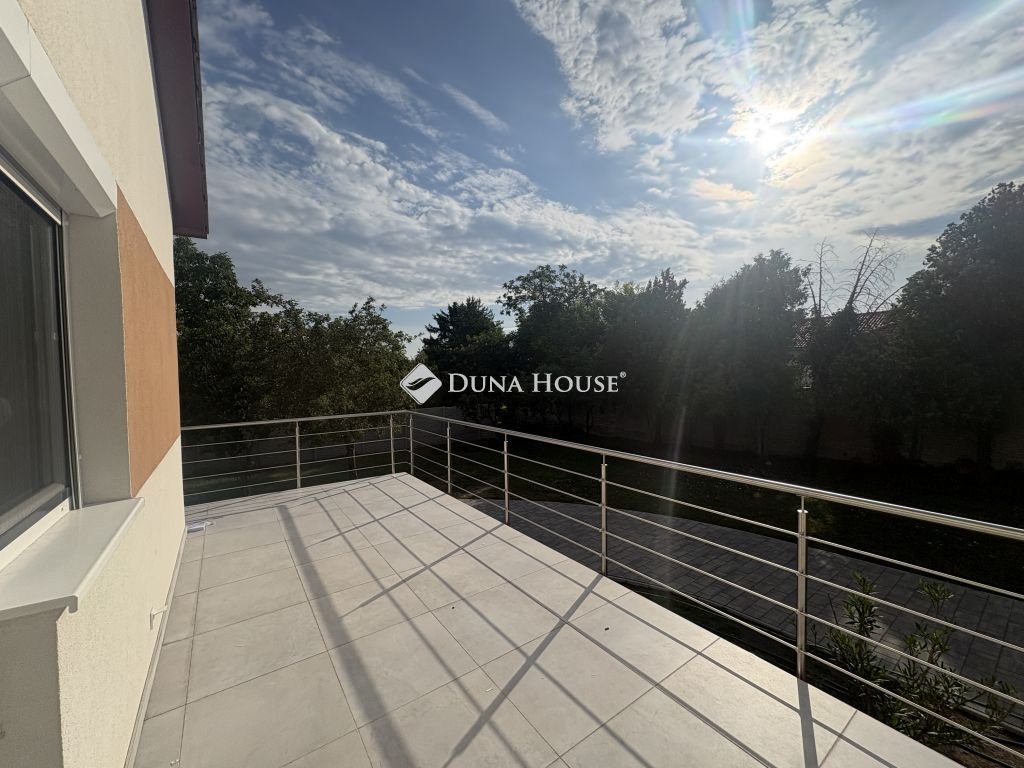 2 bed · 60m² · 280.000 ft