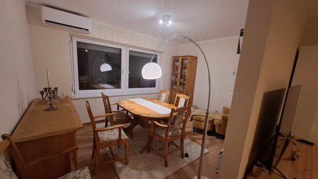 Eladó családi ház, Karádon 36 M Ft, 3 szobás
