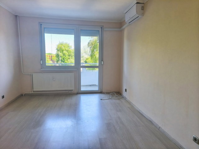 Eladó téglalakás, Nyíregyházán 47 M Ft, 2 szobás