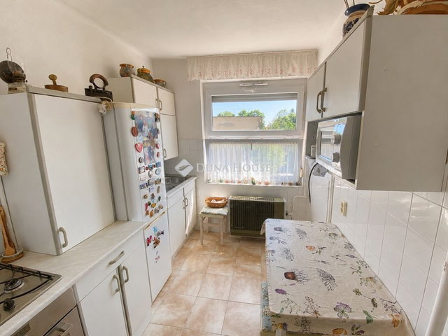 Eladó téglalakás, Békésen 29.3 M Ft, 1+2 szobás