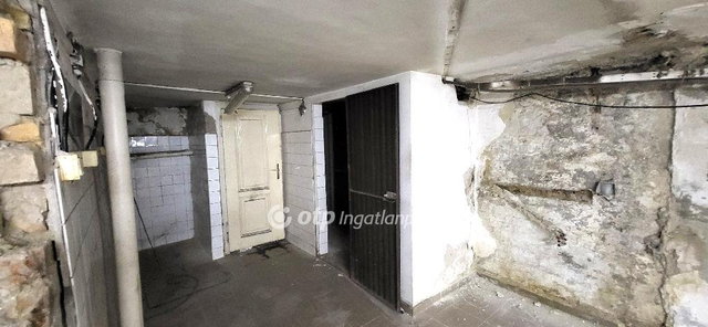 Eladó üzlethelyiség, Budapesten, XIII. kerületben 65 M Ft
