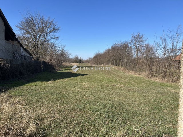 Eladó telek, Tiszafüreden 47.3 M Ft / költözzbe.hu