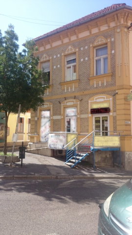 Eladó üzlethelyiség, Veszprémben 70 M Ft, 2 szobás