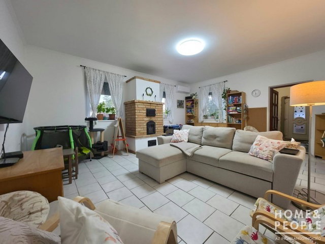 Eladó családi ház, Hódmezővásárhelyen 105.9 M Ft, 4+1 szobás