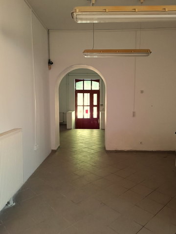 Kiadó ipari ingatlan, Hódmezővásárhelyen 250 E Ft / hó