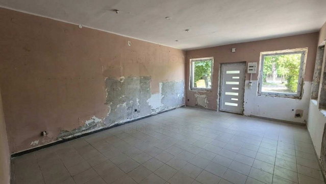 Eladó nyaraló, Balatonföldváron 29.9 M Ft, 1 szobás