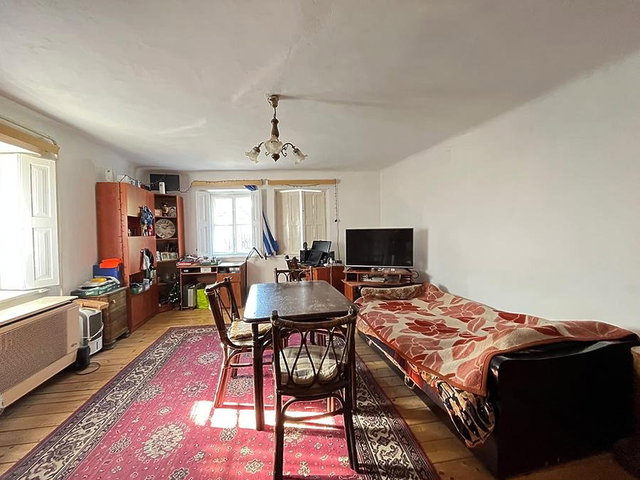 Eladó családi ház, Budapesten, III. kerületben 54.9 M Ft