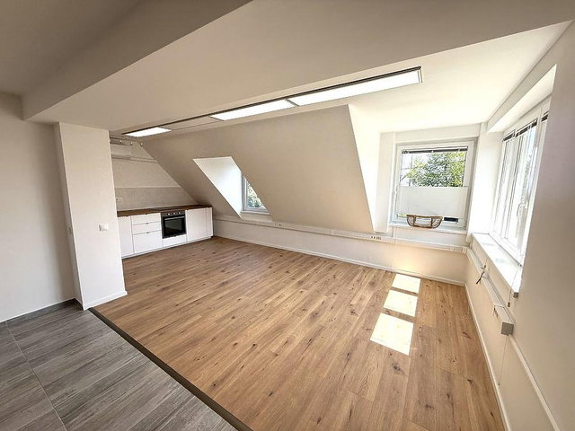 Eladó téglalakás, Szentendrén 99.9 M Ft, 4 szobás