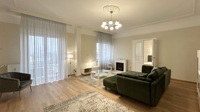Kiadó téglalakás, albérlet, Debrecenben 650 E Ft / hó, 4 szobás