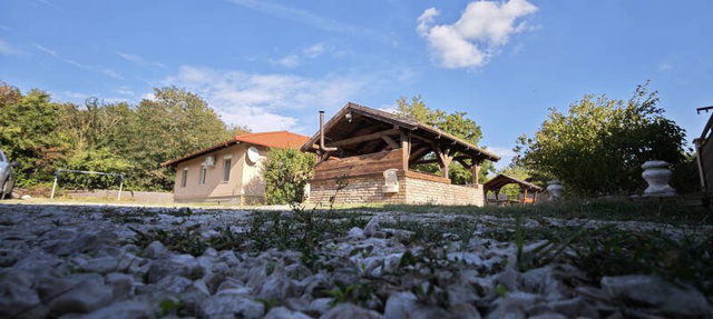 Eladó családi ház, Szigethalmon 112.9 M Ft, 4 szobás