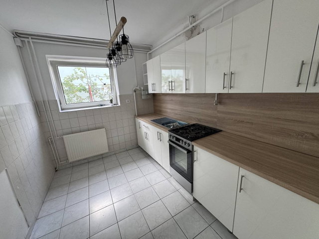 Kiadó téglalakás, albérlet, Sopronban 250 E Ft / hó, 3 szobás