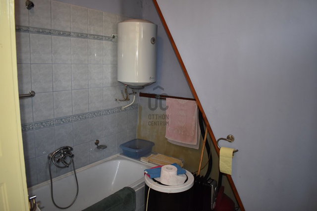 Eladó családi ház, Abonyban 43 M Ft, 2 szobás