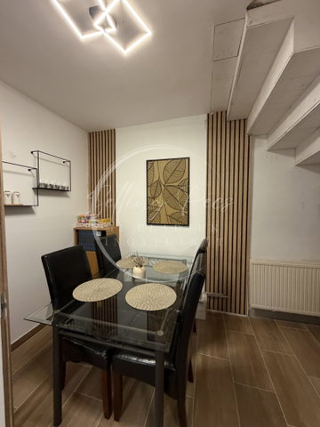 Eladó ikerház, Pécsett, Pellérdi úton 95 M Ft, 3 szobás