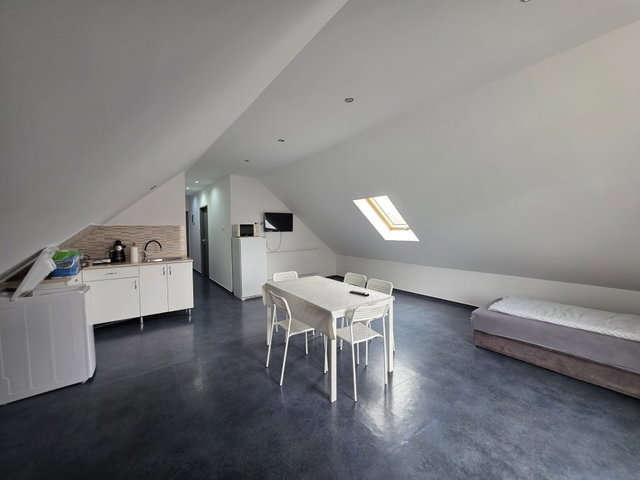 Eladó családi ház, Adonyban 117.99 M Ft, 6 szobás