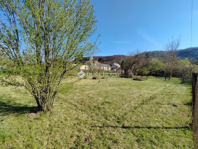 Eladó telek, Szárligeten 21.49 M Ft / költözzbe.hu