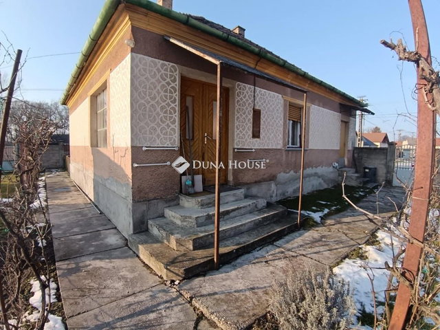 Eladó családi ház, Ásványrárón, Egres utcában 35 M Ft