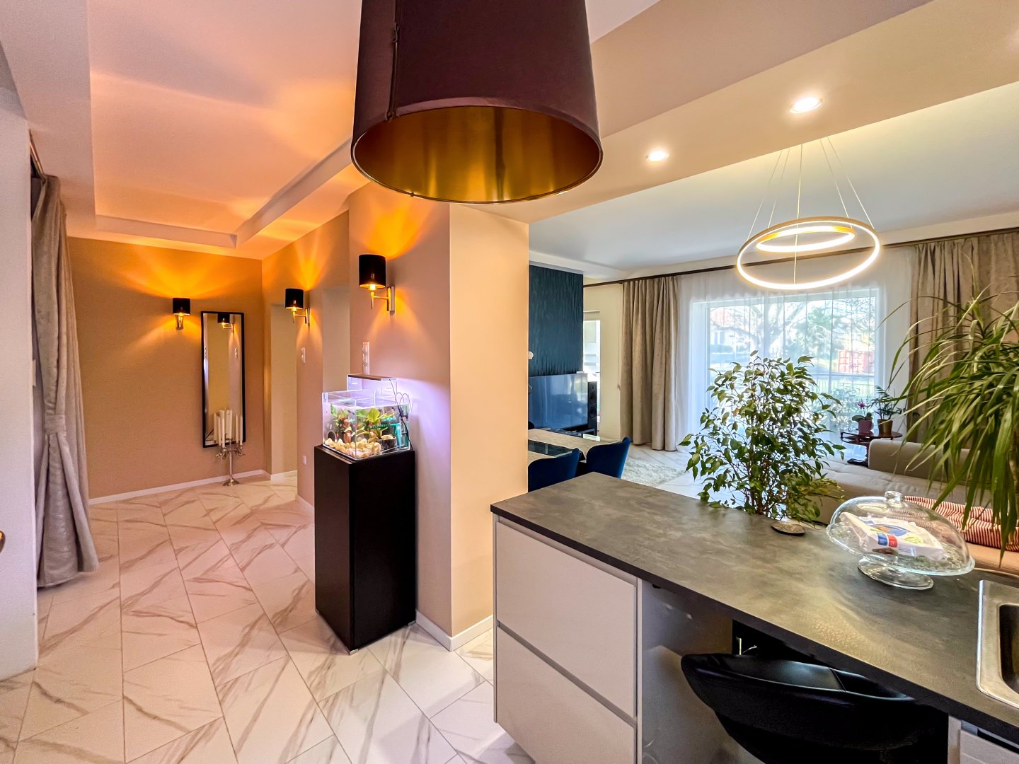 7 bed · 405m² · 360.000.000 ft