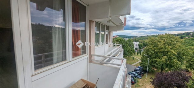 Eladó panellakás, Zalaegerszegen 52 M Ft, 4 szobás